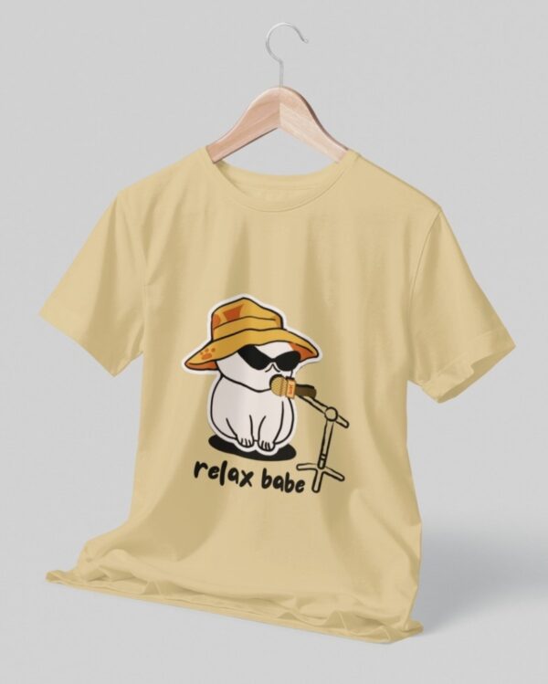 Relax Babe - Unisex T-Shirt