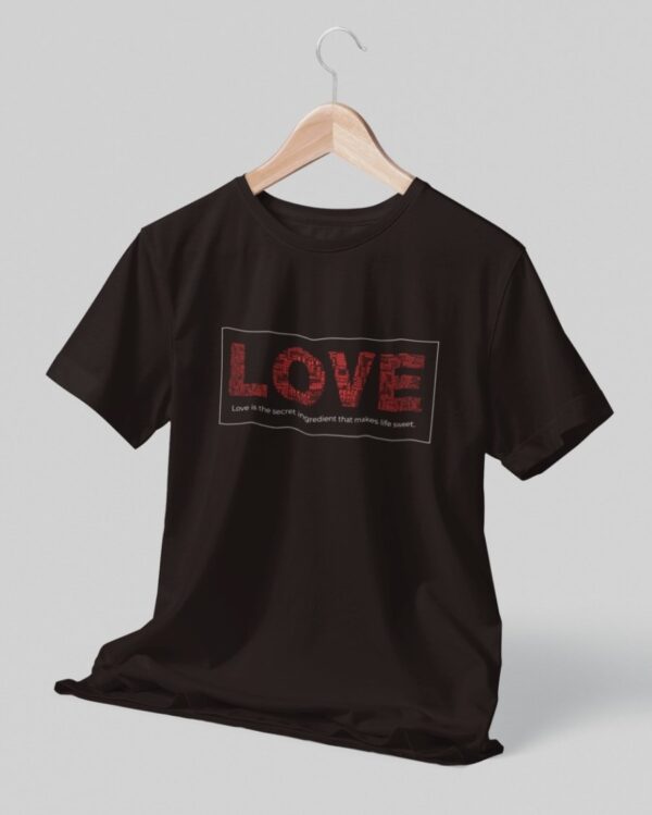 LOVE PEACE - Unisex T-Shirt